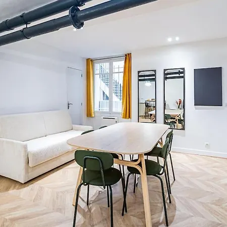 Moderne Proche Montmartre פריז